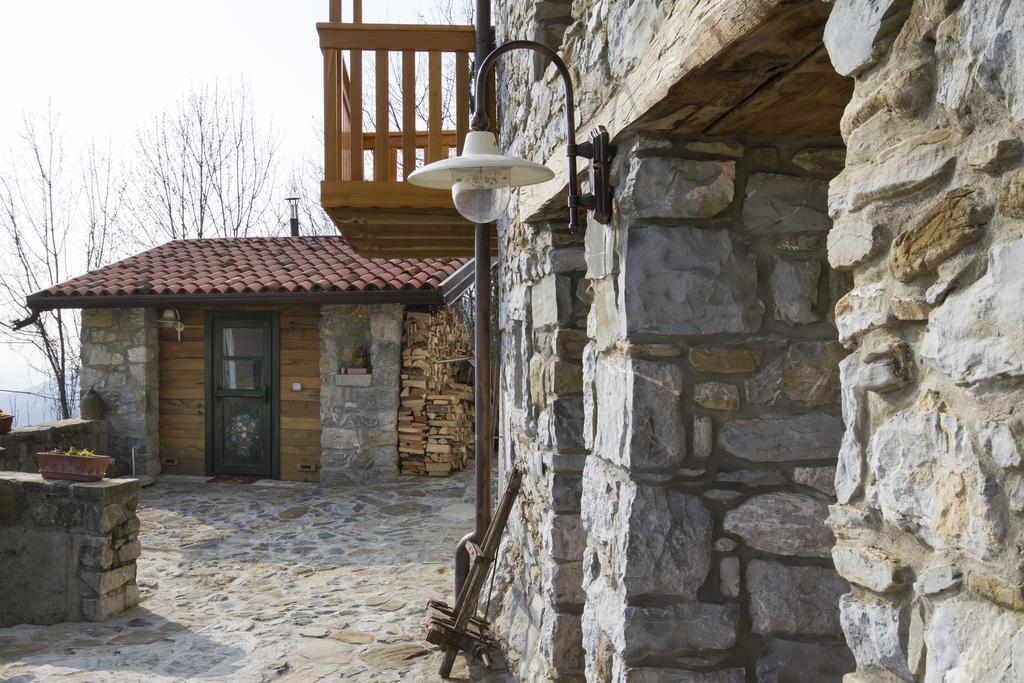 Casa Ursic Scrittore Grimacco Esterno foto