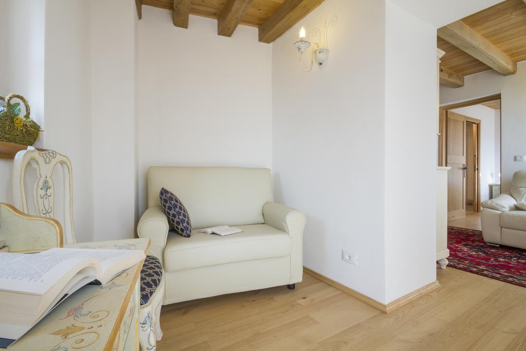 Casa Ursic Scrittore Grimacco Esterno foto